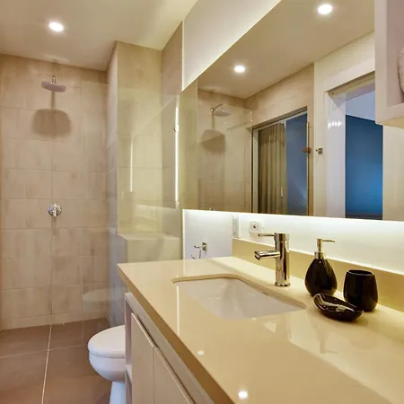 Granada Executive Suites Cali Exterior photo