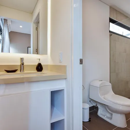 Granada Executive Suites Cali Room photo