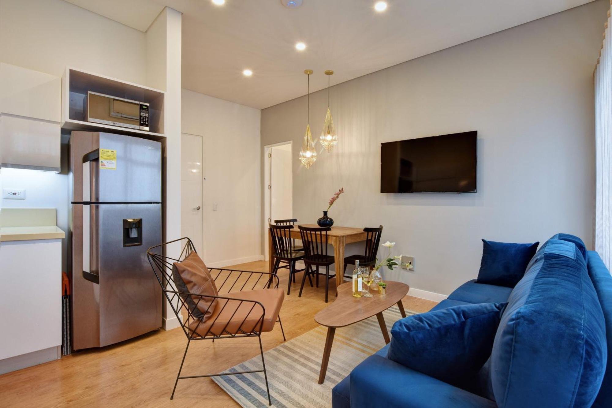 Granada Executive Cali